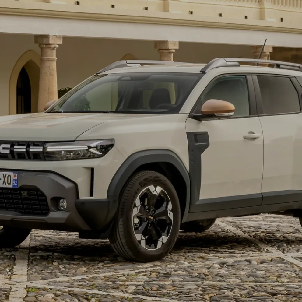 Garage Leijenaar Dacia Duster desktop